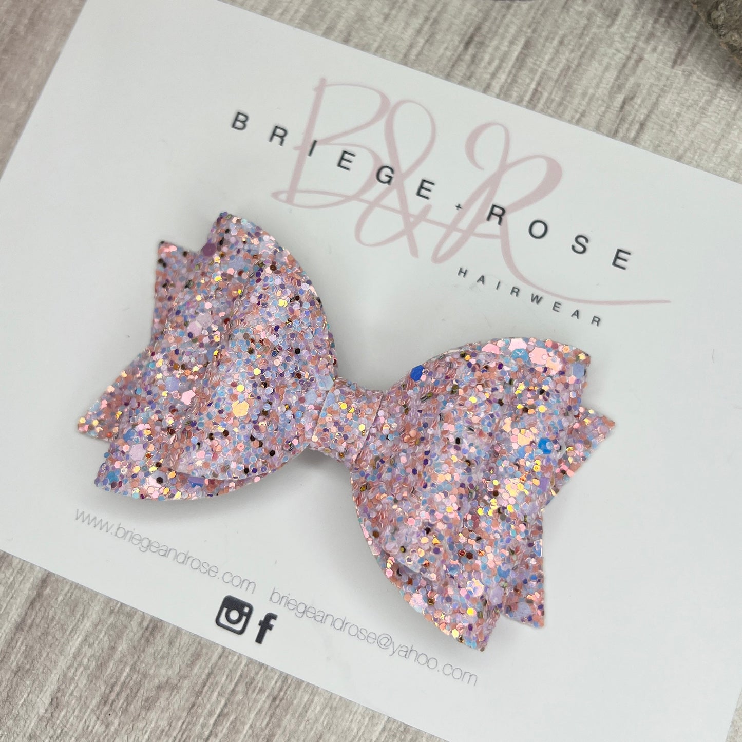 Belle Bow - seashell