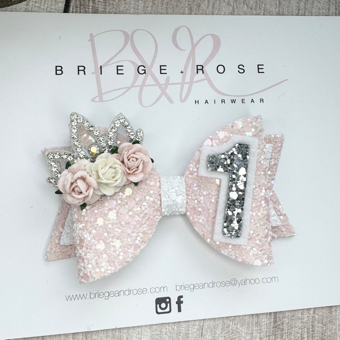 Birthday Bow - pink crown