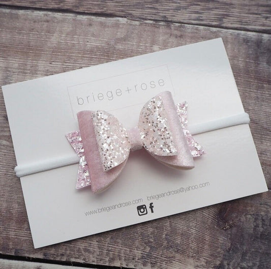 Belle Bow - pale pink velvet