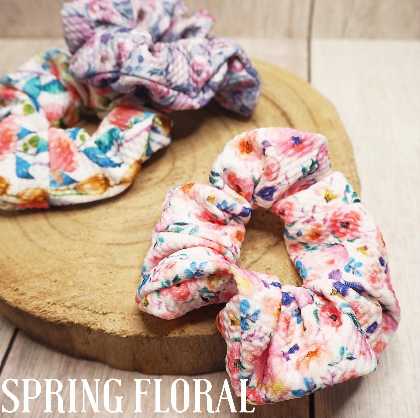 Scrunchie - spring florals